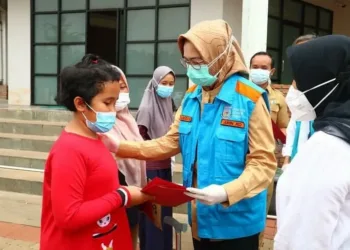 Wali Kota Airin Lepas 65 Pasien Covid-19 Sembuh