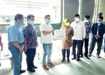 Bupati Tatu Salurkan CSR Bank BJB, Rp 487 Juta Untuk 48 Penerima Manfaat