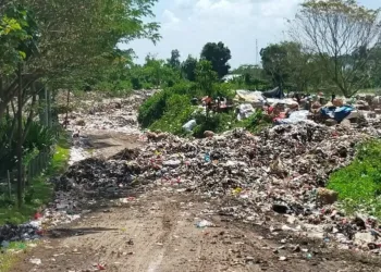 Tiada Solar, Sampah Menumpuk tak Terangkut di Maja Lebak