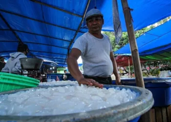 Pendagang Buah Kolang-kaling saat Ramadan