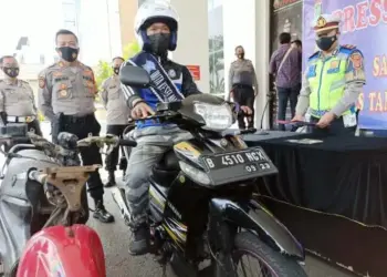 Ditilang Polisi Dapat Hadiah Motor, Marwan Pelaku Freestyle di Bintaro Jadi Duta Keselamatan Lantas