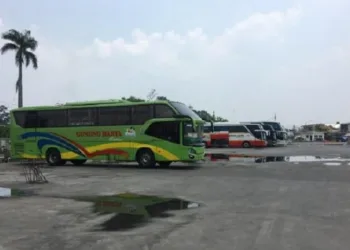 Penumpang Bus AKAP di Terminal Pondok Cabe Naik 62,7 %