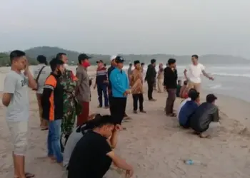 Tolong Teman, ABG Hilang Diseret Ombak di Pantai Ciantir Sawarna