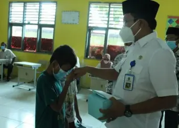 PGRI Kabupaten Tangerang Santuni 100 Anak Yatim