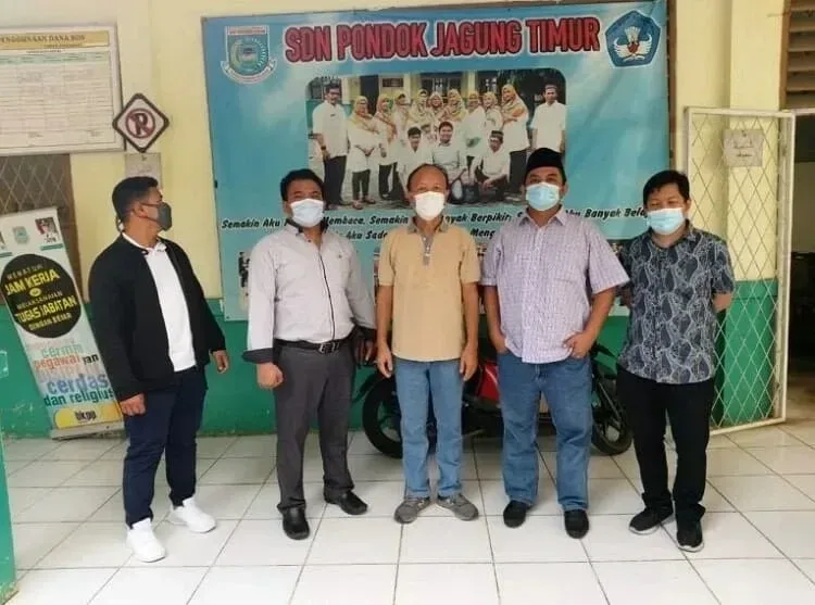 SDN Pondok Jagung Timur ambruk Dimakan Usia