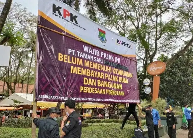 Setelah Dipasangi Baliho, PT Taman Sari Janji Bayar Tunggakan Pajak