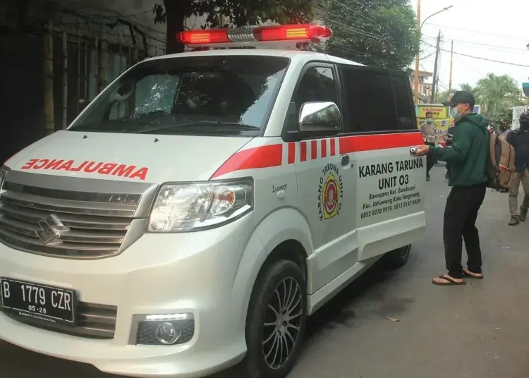 Penerapan Lockdown Skala Mikro di RW 03 Gandasari, Jatiuwung