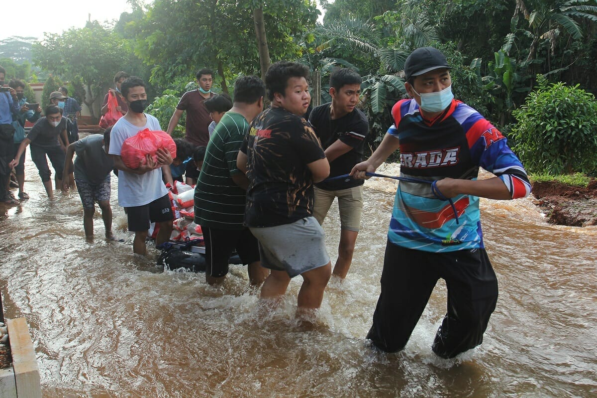 Longsor Kali Ciputat Belum Teratasi, DPU Tangsel Targetkan Maksimal Empat Hari