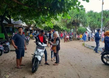 Zona Oranye, Pembukaan Tempat Wisata Dievaluasi