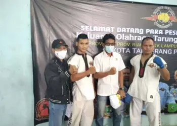 Dua Atlet Tarung Derajat Banten Ukur Kekuatan