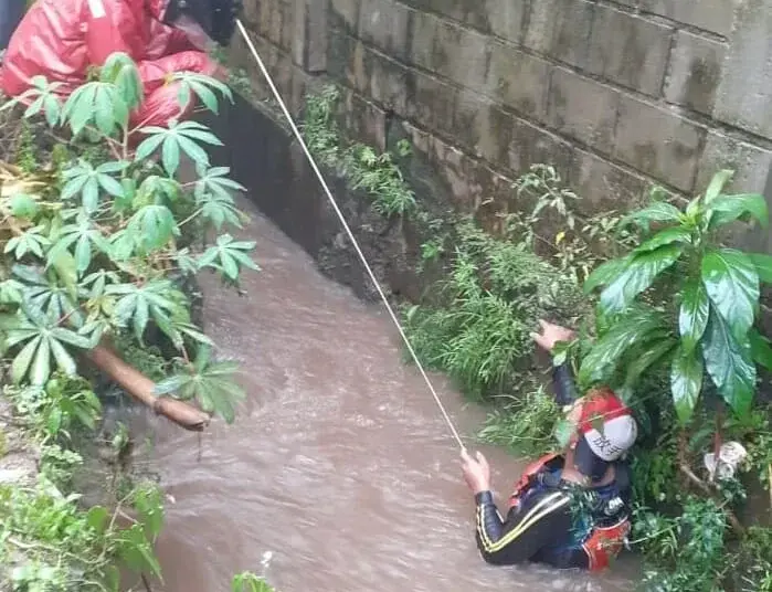 Bocah 10 Tahun di Kota Tangsel Tewas Terseret Arus Drainase