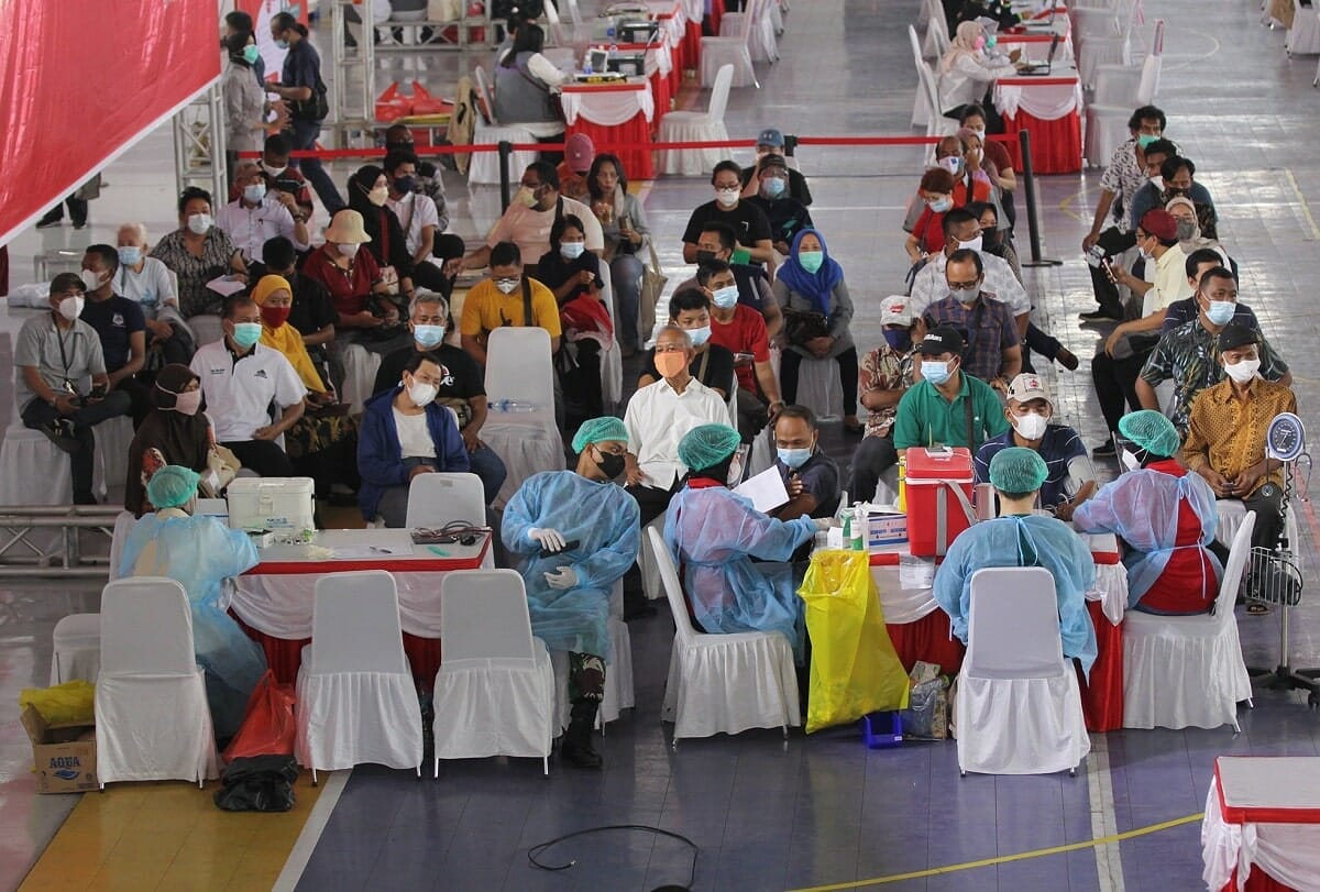 Jokowi Ingin Daerah Lain Seperti Kabupaten Tangerang, Terkait Vaksinasi Covid-19 Secara Massal