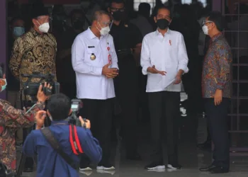 Jokowi Ingin Daerah Lain Seperti Kabupaten Tangerang, Terkait Vaksinasi Covid-19 Secara Massal