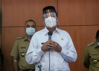 Tertular dari Ajudan, Wahidin Positif Covid-19