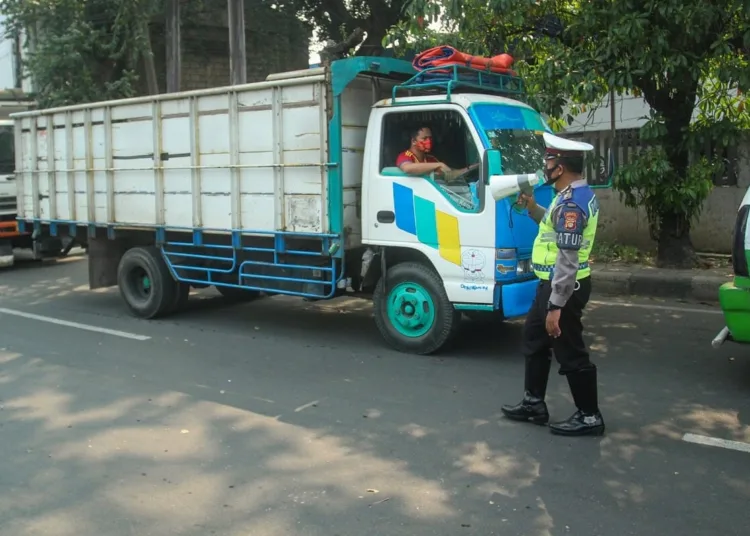 Penyekatan PPKM Darurat di Batuceper