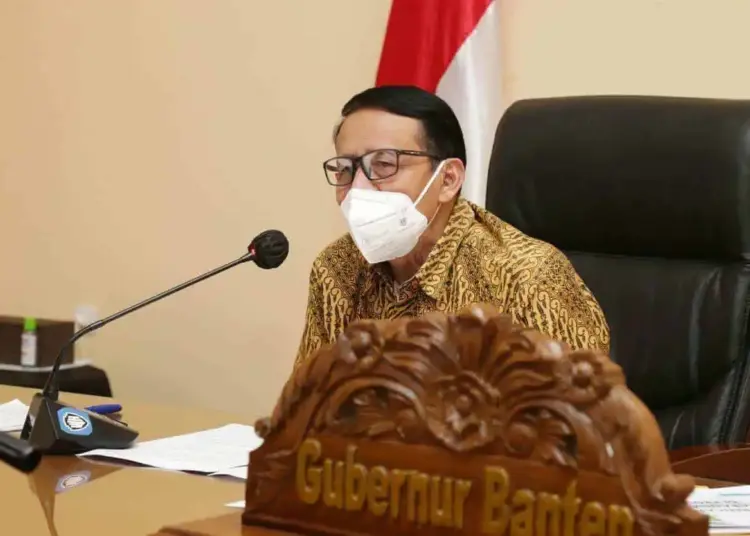 TELEKONFERENSI–Gubernur Banten Wahidin Halim, dalam telekonferensi, dari Ruang Rapat Rumah Dinas Gubernur Banten Jl. Jenderal Ahmad Yani No.158, Kota Serang. (ISTIMEWA)