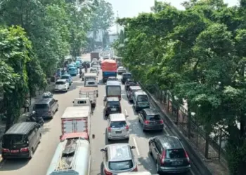 Perbaikan Jalan, Hati-hati Melintas di Jalan MH Thamrin Arah Tangerang