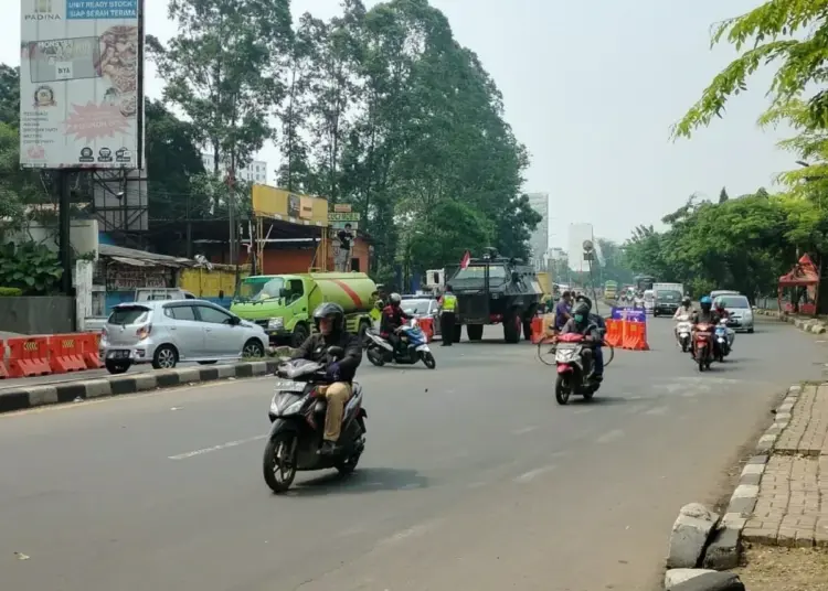 Pengetatan Pos Penyekatan PPKM Darurat di Batuceper