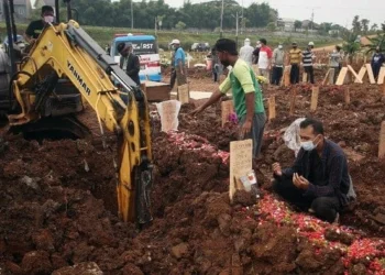 Onderdil Eskavator di TPU Jombang, Pemkot Tangsel Rugi Rp100 Juta