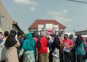 Warga Kutabumi Kesal, Vaksinasi Tidak Tertib