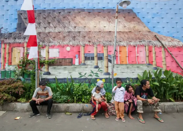 Potret Karya Seni Mural di Kampung Pink Kota Tangerang