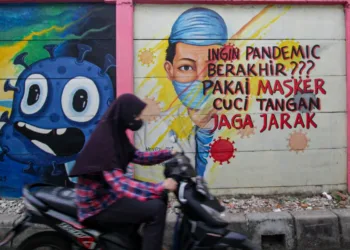 Potret Karya Seni Mural di Kampung Pink Kota Tangerang