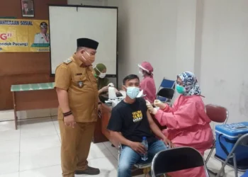 15 Ribu Warga Pondok Pucung Sudah Divaksin