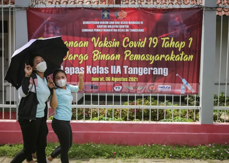 Foto Suasana Vaksinasi WBP Lapas Perempuan Kelas IIA Tangerang