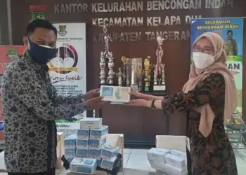 Giliran Kelurahan Bencongan Diberi Bantuan oleh LPKR