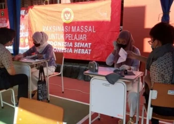 BIN Gelar Vaksinasi Lanjutan Bagi Pelajar, Siswa Rindu Sekolah Tatap Muka