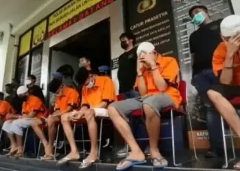 Apartemen Dijadikan Pabrik Narkoba, Polisi Ringkus 9 Tersangka