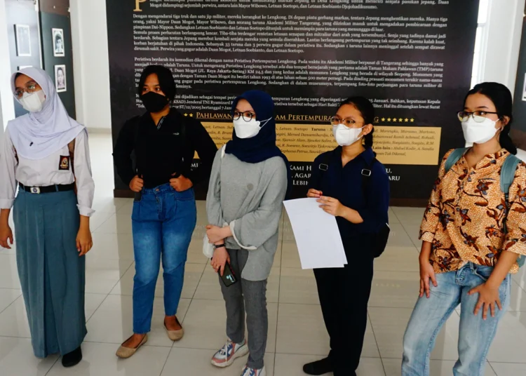 Potret Belajar Sejarah Pahlawan di Museum Juang TMP Taruna