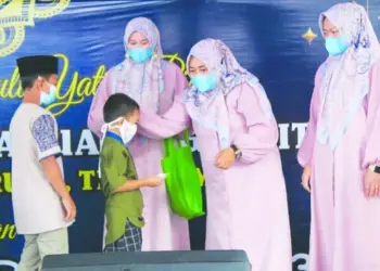 Dapat Bantuan, 150 Anak Yatim Kadu Agung Bahagia