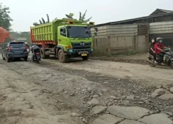 Soal Jalan Mili AP II Rusak, Ini Kata Pengamat