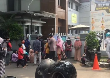 Datangi Kantor BPN, Warga Benda Terdampak Penggusuran JORR II Minta Proses Pencairan Ganti Rugi Dipercepat