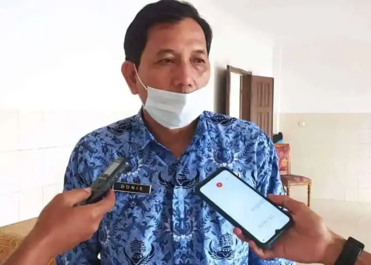 Doni Hermawan, Kepala DPMPD Kabupaten Pandeglang. (ISTIMEWA)