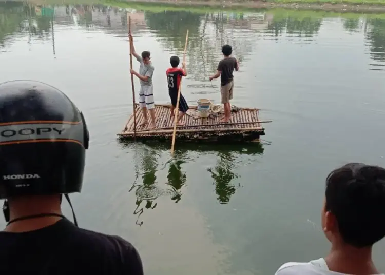 Pria Tenggelam Saat Mencari Keong di Danau Kedaton