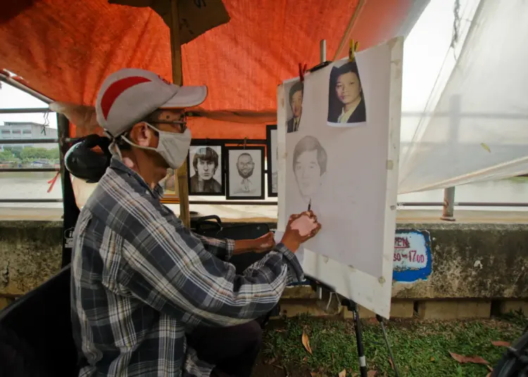 Potret Warung Seni Lukis di Kawasan Kali Cisadane