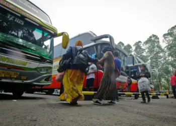 Potret Jelang Pemberlakuan Wajib Tes PCR Sebagai Syarat Perjalanan Moda Transportasi