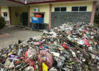 Permintaan Kompensasi Rp2,5 Miliar untuk Sampah Tangsel Dinilai Aneh