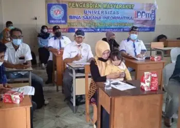 Komunitas Pedagang Pasar Lama Ikuti Pelatihan Transaksi Digital