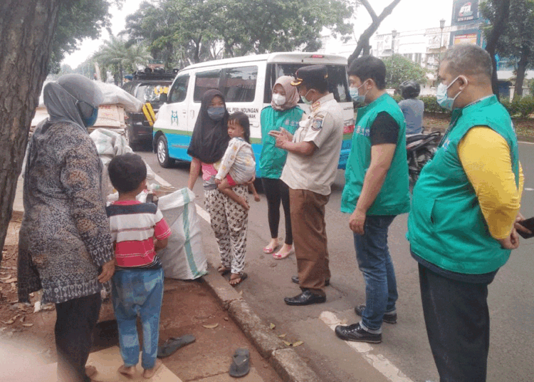 Dua Anak Disewa Jadi Pengemis di Kota Tangsel