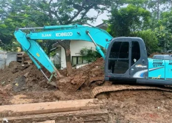 Rumah Warga Rusak Diduga Akibat Proyek Perumdam Tirta Benteng