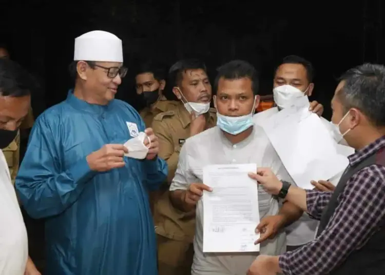 Gubernur-Buruh Berdamai, Wahidin Halim Cabut Laporan Polisi