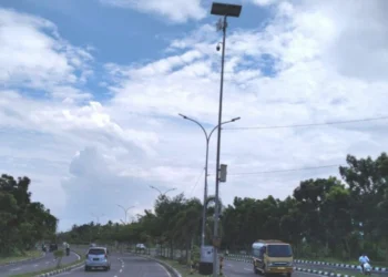 Lampu PJU yang dipasang Dishub Banten, di jalur Pemprov. (ISTIMEWA)