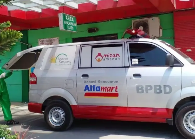 Alfamart dan Mizan Amanah Siapkan Ambulance dan Tabung Oksigen