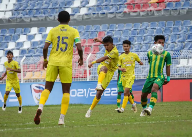 Foto Persikota Tangerang Menang Telak atas Persikasi