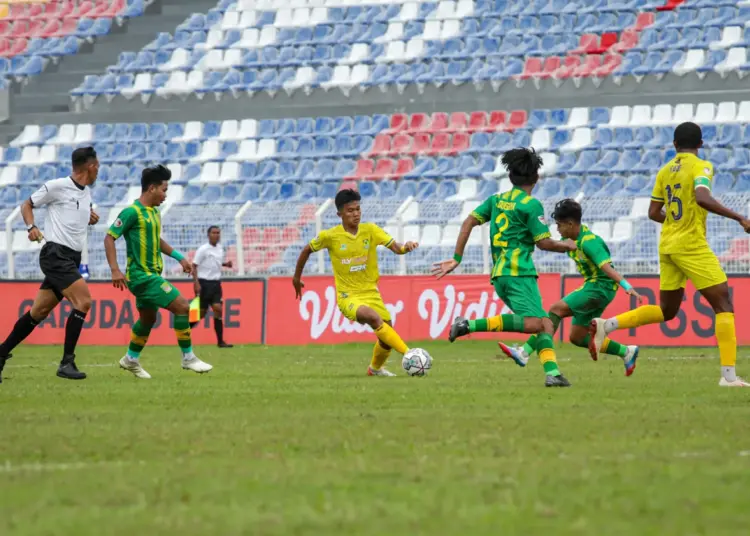 Foto Persikota Tangerang Menang Telak atas Persikasi