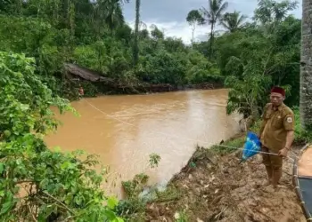 Pemkab Lebak Janji Perbaiki Jembatan Gantung yang Putus