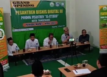 Alumninya Bisa Raup Omzet Rp 1,5 Juta Sehari, Pesantren Bisnis Digital Al-Ittihad Angkatan III Dimulai